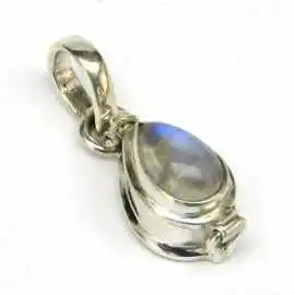Stříbrný jedový přívěšek s měsíčním kamenem