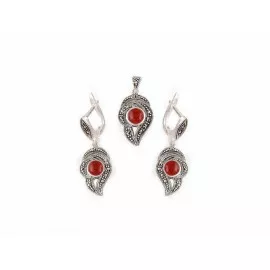 Stříbrná souprava s karneoly