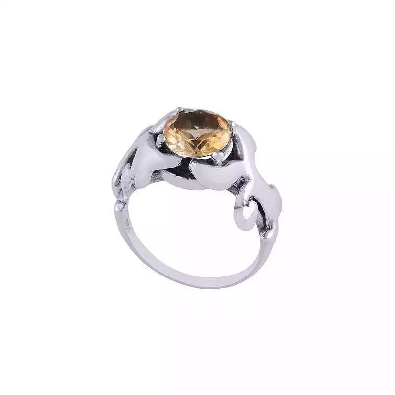 Stříbrný prsten s citrínem
