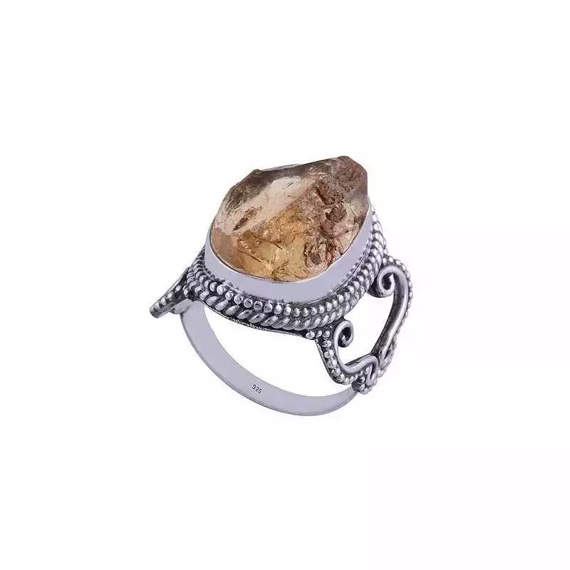 Stříbrný prsten s citrínem