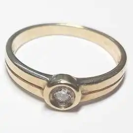 14 kt zlatý prsten s briliantem 0.25 kt