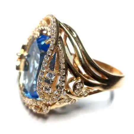 14 kt zlatý prsten se spinelem