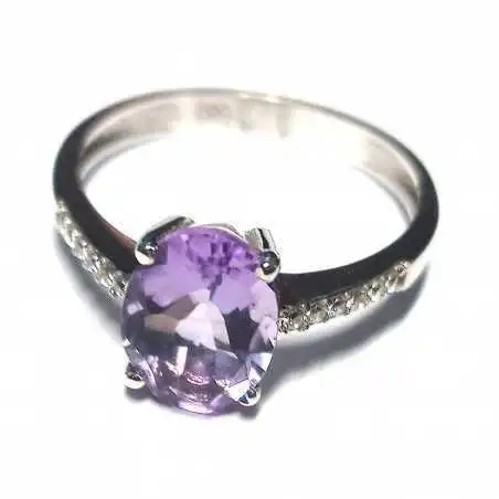 14 kt zlatý prsten s ametystem a brilianty 0.06 kt