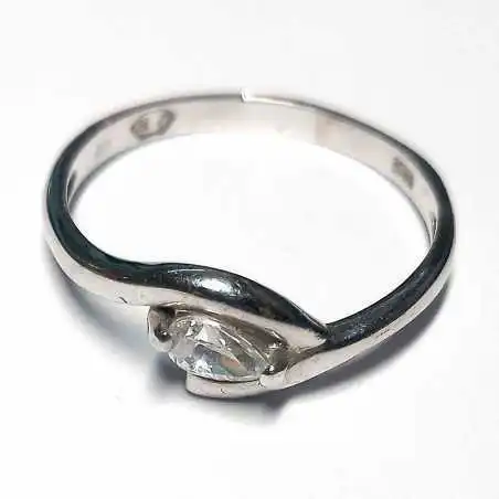 14 kt zlatý prsten se zirkonem