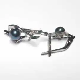 14 kt zlaté náušnice s perlou