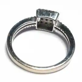 14 kt luxusní zlatý prsten s brilianty 0.30 kt s certifikátem