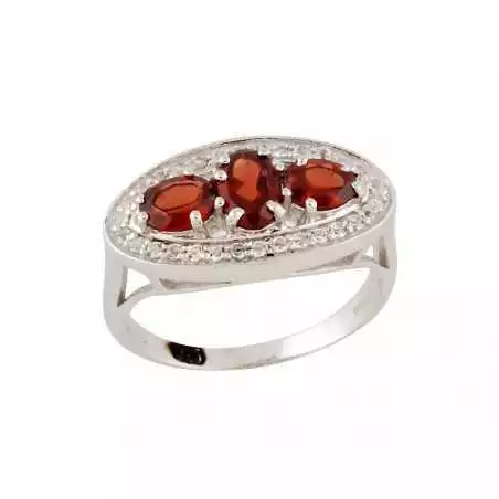 Stříbrný prsten s granátem