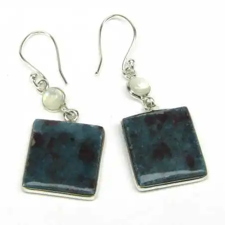 Stříbrné naušnice s kyanitem