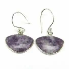 Stříbrné naušnice s lepidolitem