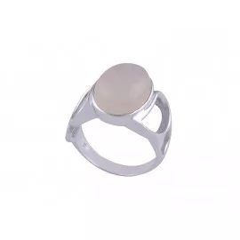 Stříbrný prsten s měsíčním kamenem