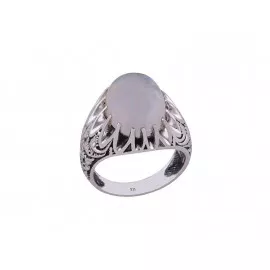 Stříbrný prsten s měsíčním kamenem