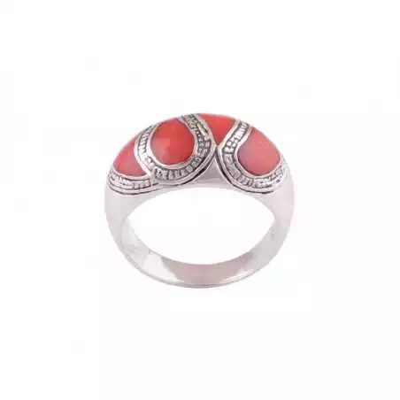 Stříbrný prsten s mořským korálem