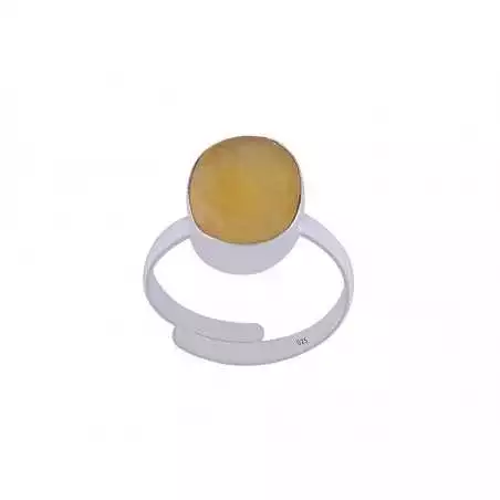 Stříbrný prsten se žlutým safírem