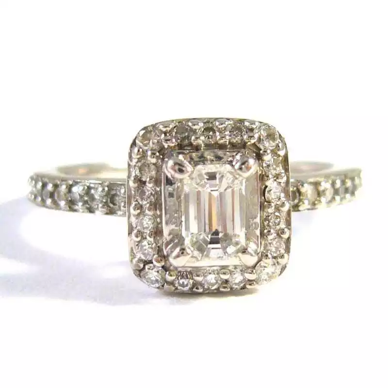 Starožitný 14 kt zlatý prsten s brilianty 0.57 kt