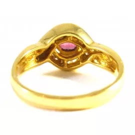 18 kt zlatý prsten s rubínem a brilianty