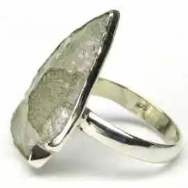 Stříbrný prsten s andělským aura křišťálem