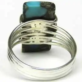 Stříbrný prsten s tyrkysem v pyritu