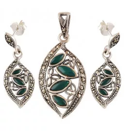 Stříbrná souprava se zelenými onyxy