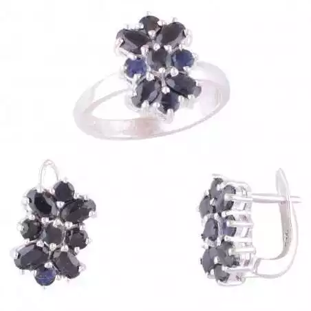 Stříbrná souprava se safírem