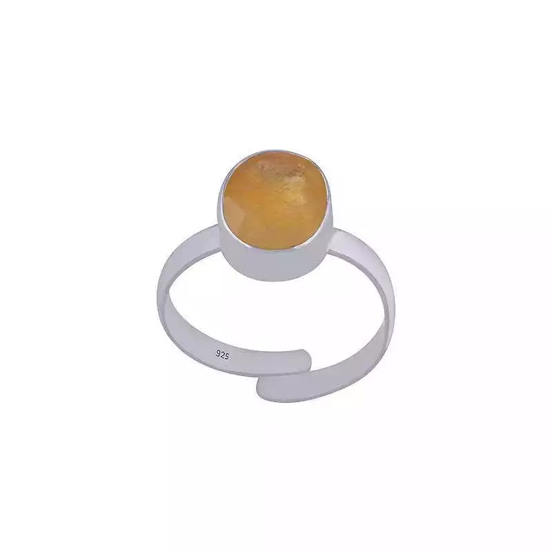 Stříbrný prsten se žlutým safírem