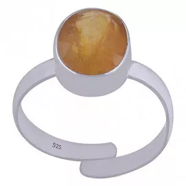 Stříbrný prsten se žlutým safírem