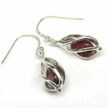 Stříbrné naušnice s rubíny v kleci