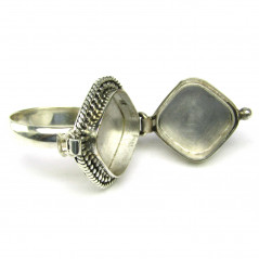 Stříbrný jedový prsten s azuritem