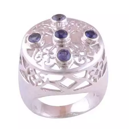 Stříbrný prsten s iolity