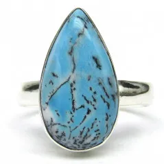 Stříbrný prsten s opálem