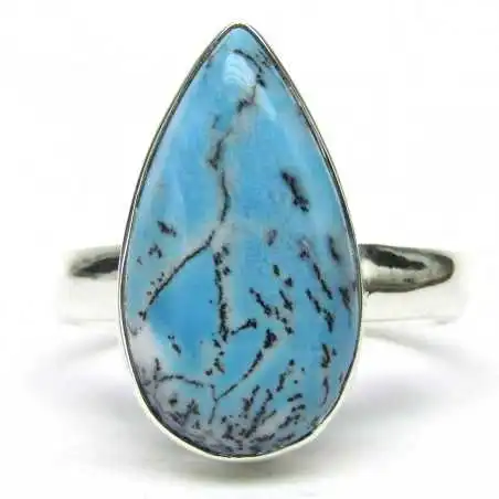 Stříbrný prsten s opálem