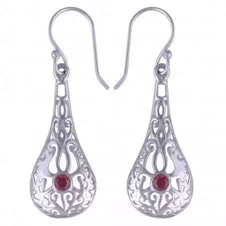 Stříbrné naušnice s granáty