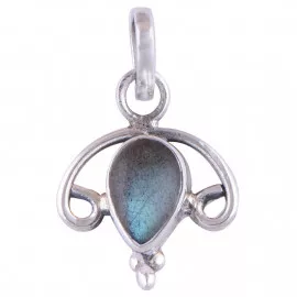Stříbrný přívěsek s labradoritem