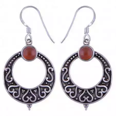 Stříbrné naušnice s karneoly