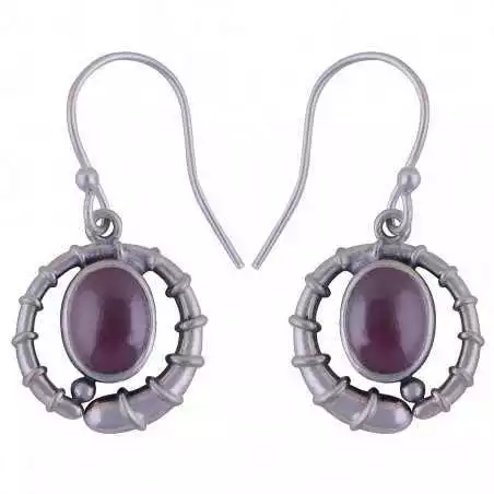 Stříbrné naušnice s granáty