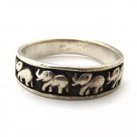 Stříbrný prsten sloni
