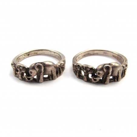 Stříbrné zásnubní prsteny slon