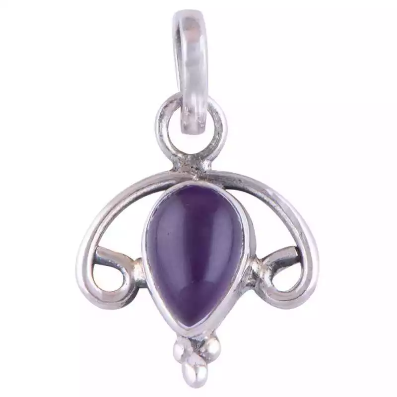 Stříbrný přívěsek s ametystem