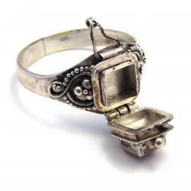 Stříbrný jedový prsten s citrínem