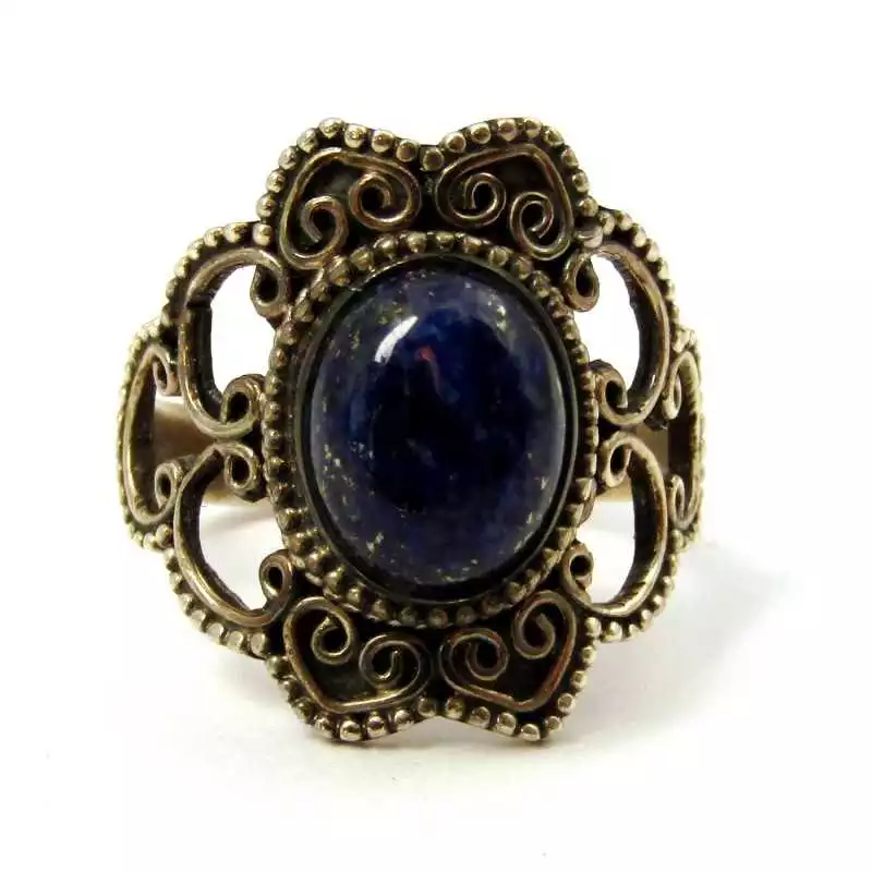 Stříbrný prsten s lapis lazuli