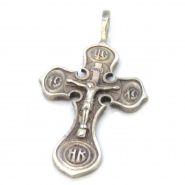 Stříbrný přívěsek kříž
