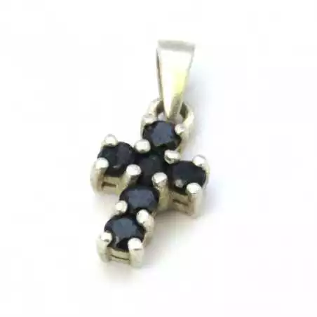 Stříbrný přívěsek kříž se safíry