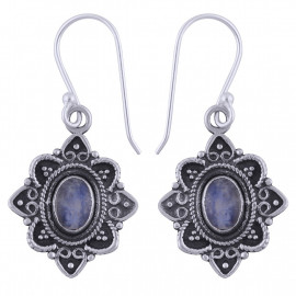 Stříbrné naušnice s měsíčními kameny