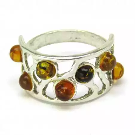 Stříbrný prsten s jantarem