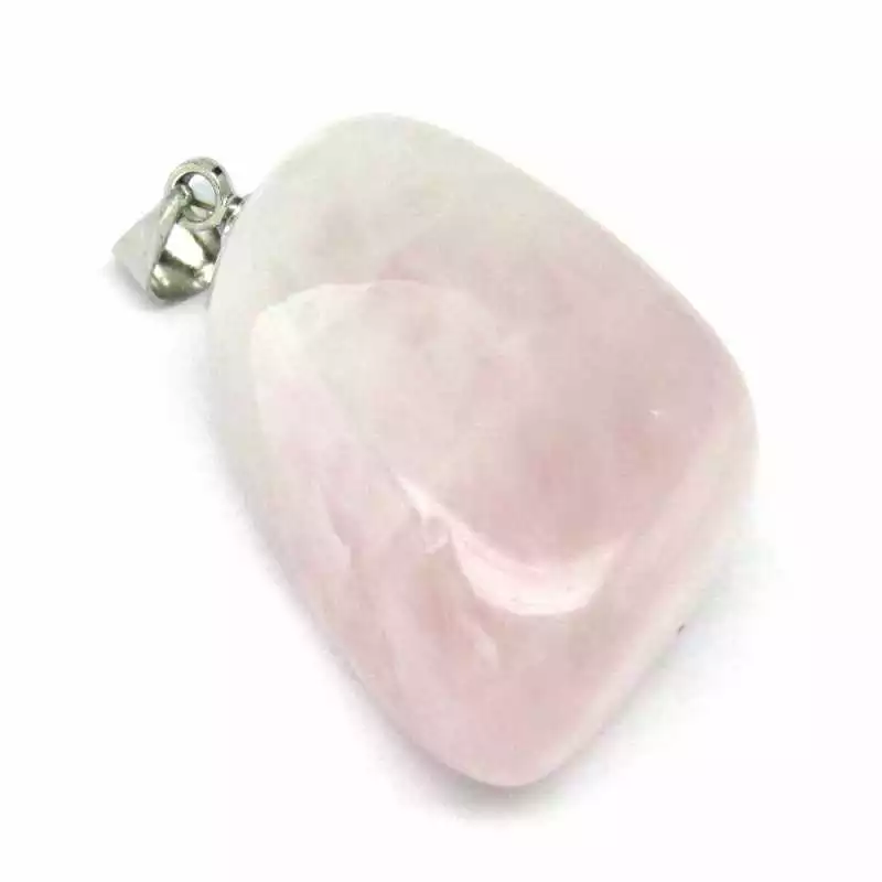 Stříbrný přívěsek s růženínem