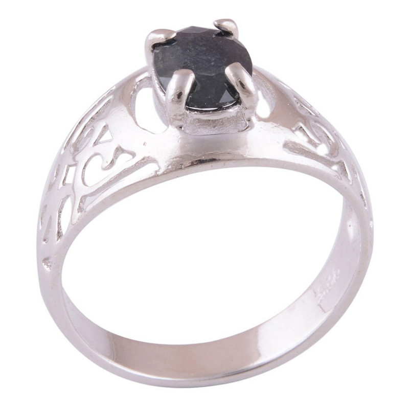 Stříbrný prsten se safírem