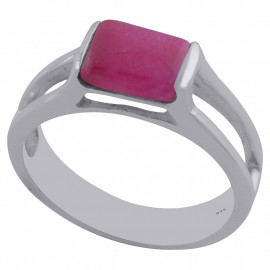 Stříbrný prsten s rubínem