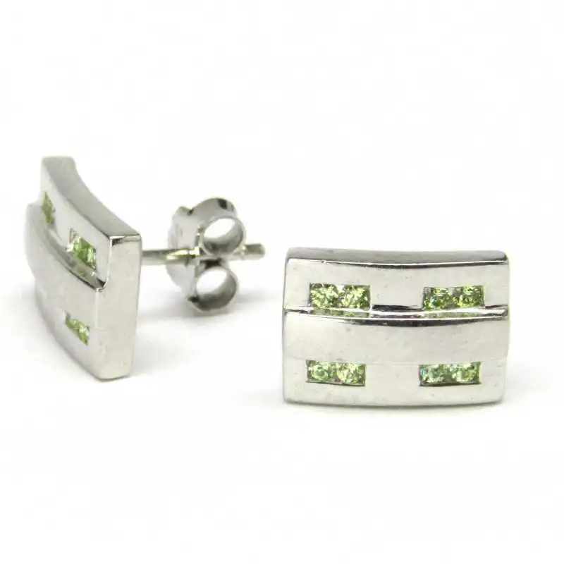 Stříbrné naušnice s olivíny