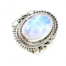 Stříbrný prsten s měsíčním kamenem