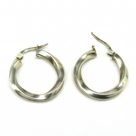 Stříbrné náušnice