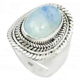 Stříbrný prsten s měsíčním kamenem